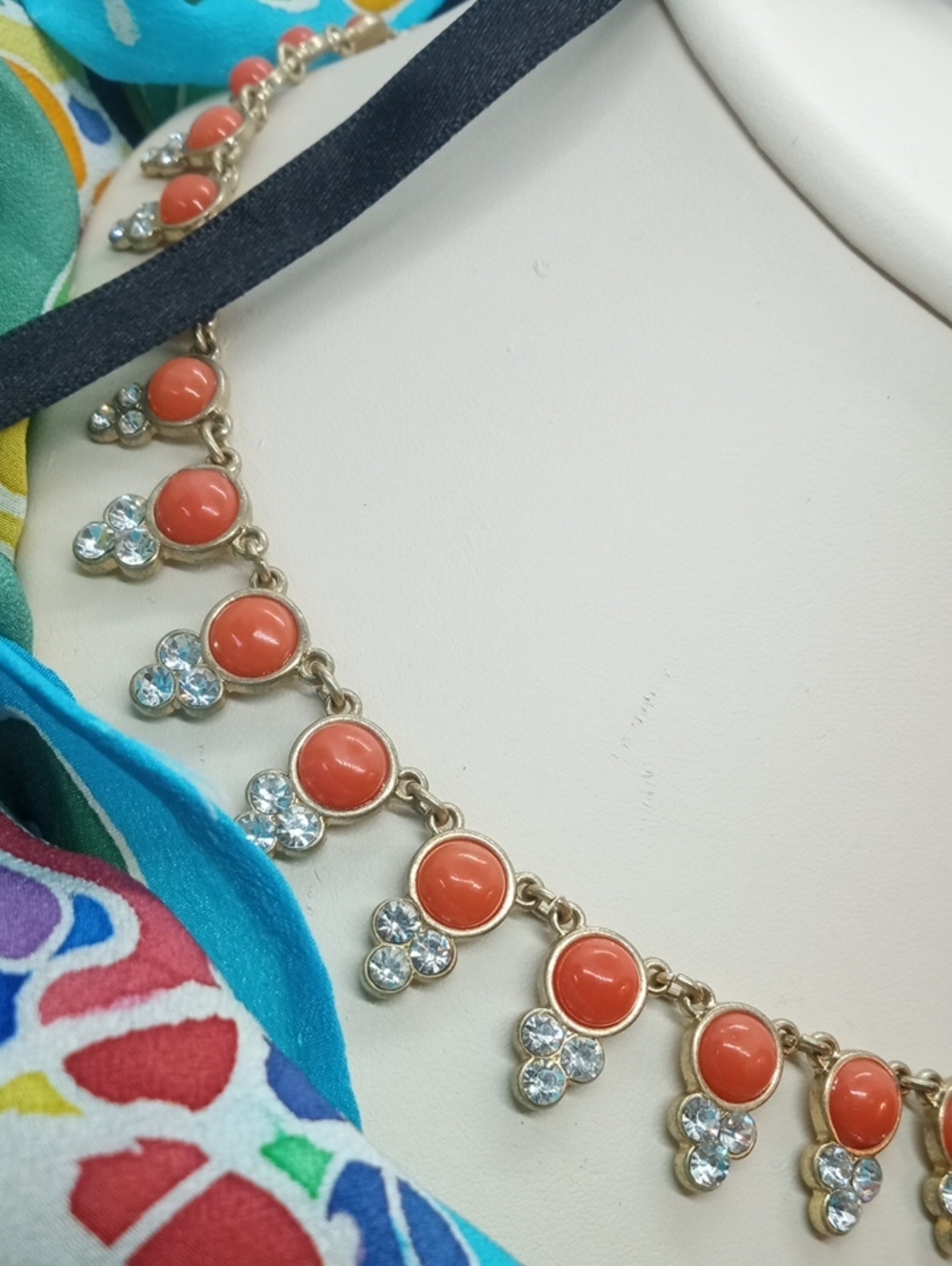 LOFT SMALL CABACHON NECKLACE - Picture 5 of 9